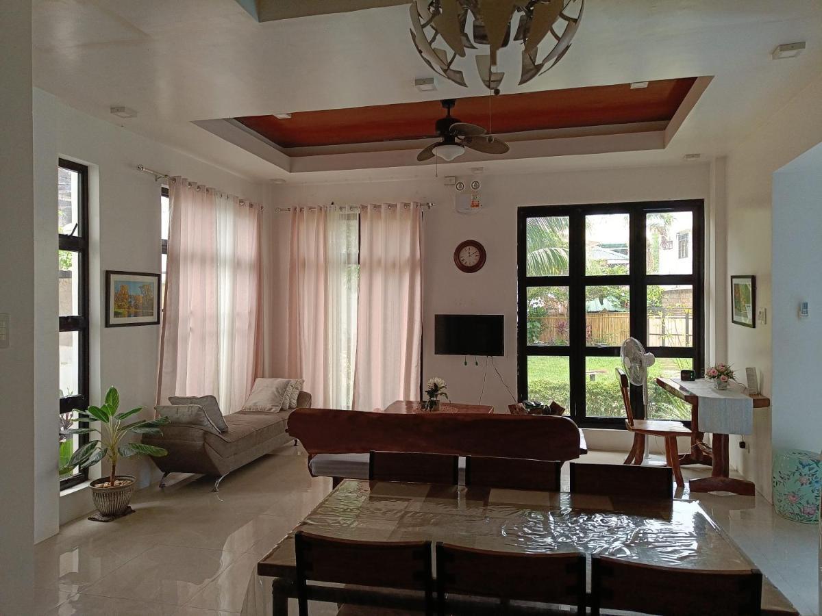Andrew N Sophia'S Guest House Puerto Princesa Exterior photo